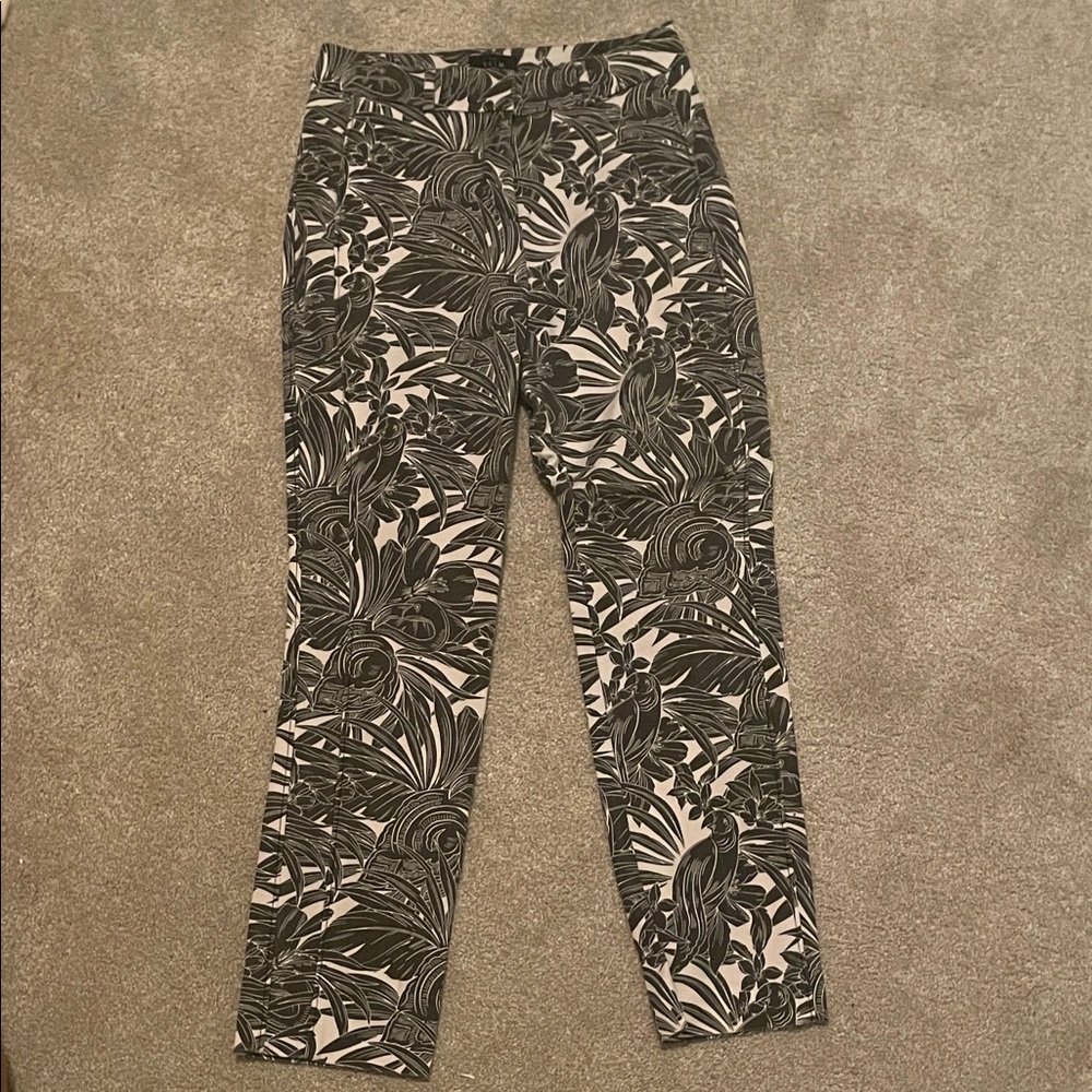 White House Black Market Women's Chinos with Dark Grey and White Leaf Pattern